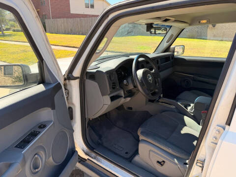 2007 Jeep Commander Sport