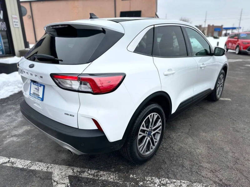 2022 Ford Escape SEL