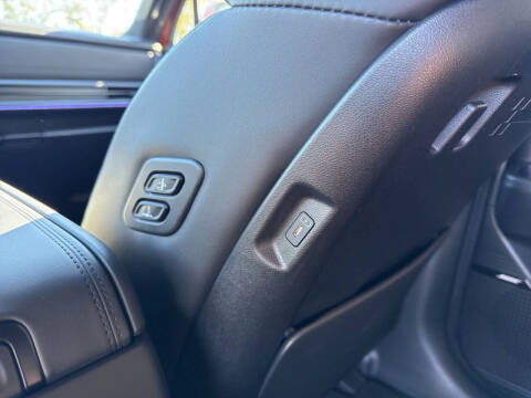 2025 Hyundai Santa Fe Hybrid Calligraphy