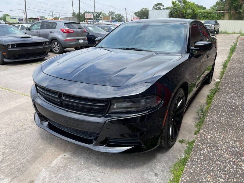 2019 Dodge Charger for sale at Sam's Auto Sales in Houston TX