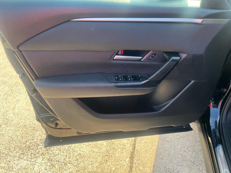 2023 Mazda CX-50 2.5 S Preferred Plus