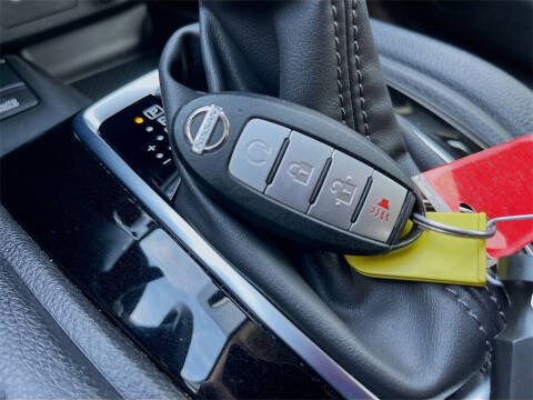 2021 Nissan Rogue Sport SL