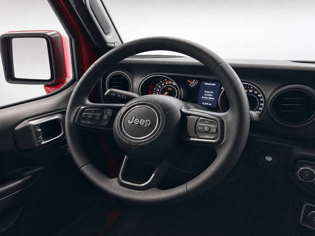 2023 Jeep Gladiator Sport S