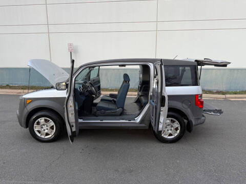 2005 Honda Element LX