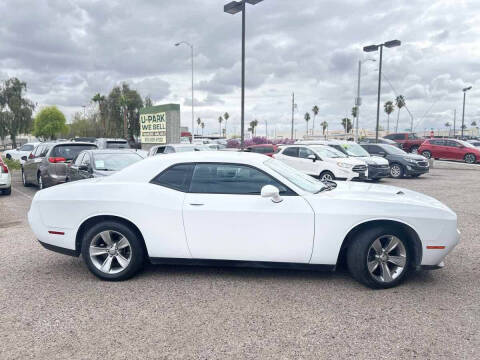 2016 Dodge Challenger SXT
