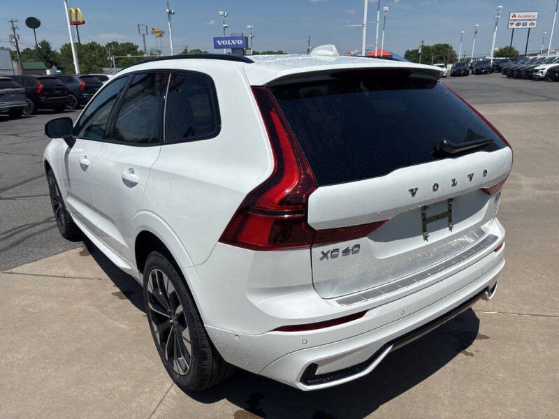 2026 Volvo XC60 B5 Plus
