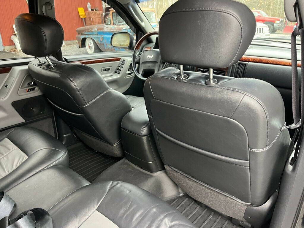 2004 Jeep Grand Cherokee 52