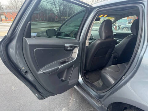 2016 Volvo XC60 T5 Premier