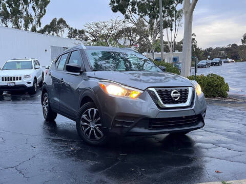 2019 Nissan Kicks S