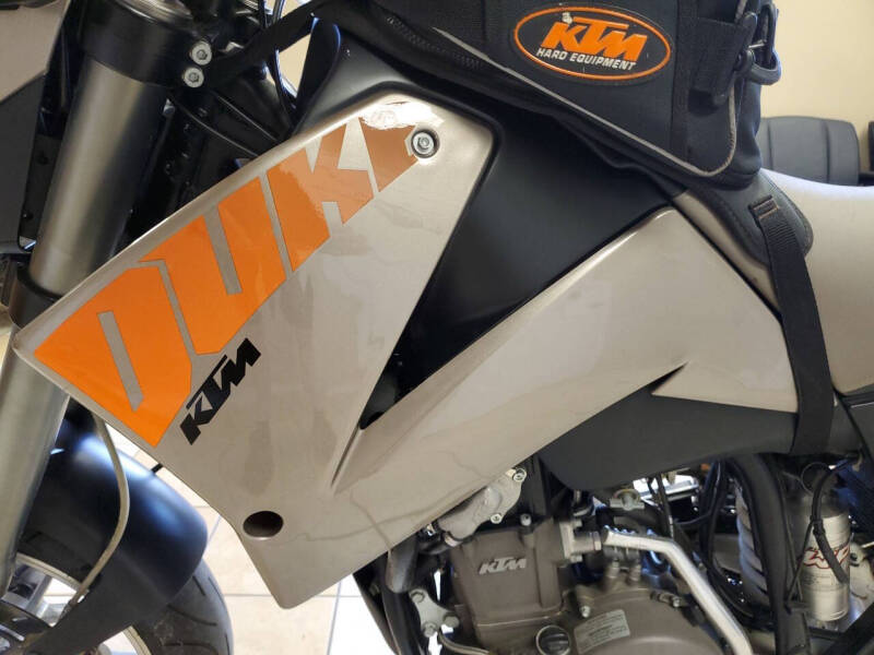 2000 KTM Duke
