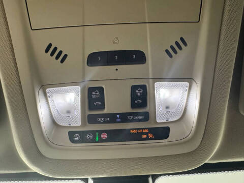 2022 GMC Acadia Denali