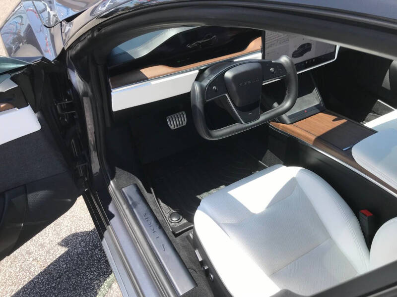 2022 Tesla Model S