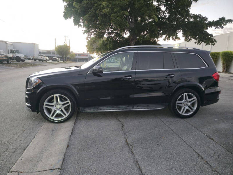 2013 Mercedes-Benz GL-Class GL 550 4MATIC