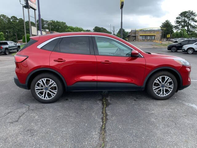 2022 Ford Escape SEL