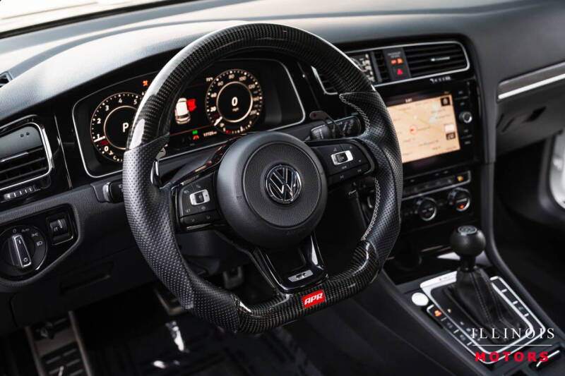 2019 Volkswagen Golf R 4Motion