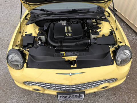 2002 Ford Thunderbird Deluxe