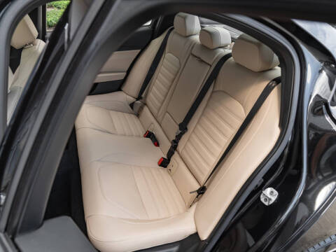 2023 Alfa Romeo Giulia Ti Lusso