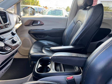 2019 Chrysler Pacifica Touring L