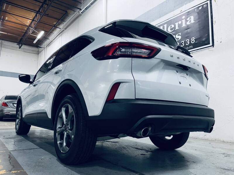 2025 Ford Escape ST-Line Select