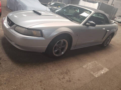 2003 Ford Mustang GT Deluxe