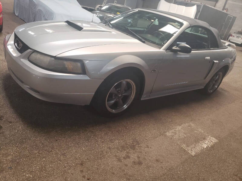 2003 Ford Mustang GT Deluxe