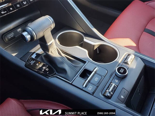 2023 Kia K5