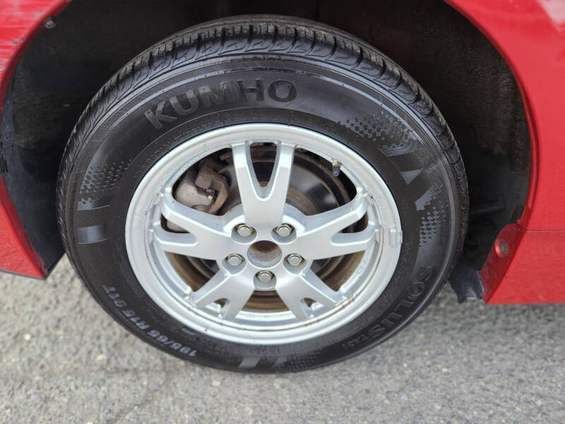 2011 Toyota Prius Two