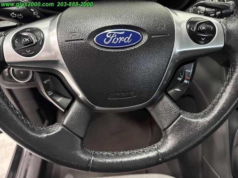 2017 Ford C-MAX Hybrid SE