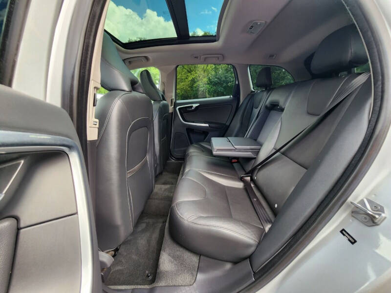 2016 Volvo XC60 T5 Premier