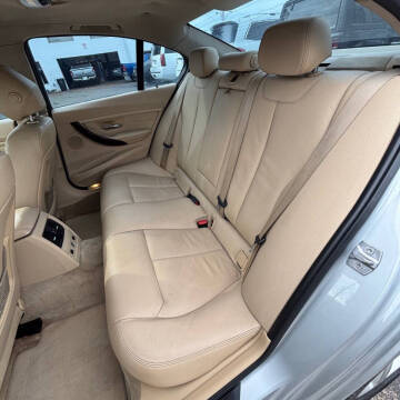 2014 BMW 3 Series 328i