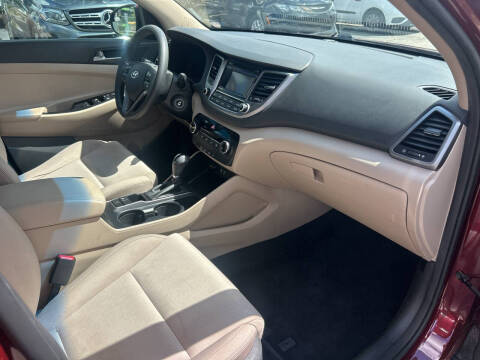 2018 Hyundai Tucson SE