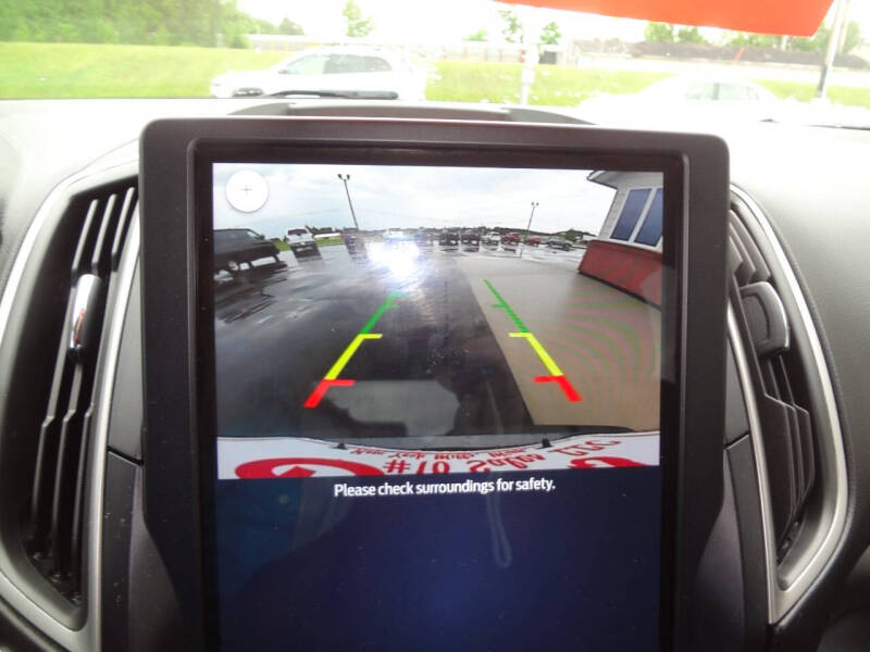 2023 Ford Edge SE