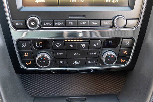 2016 Bentley Continental 22