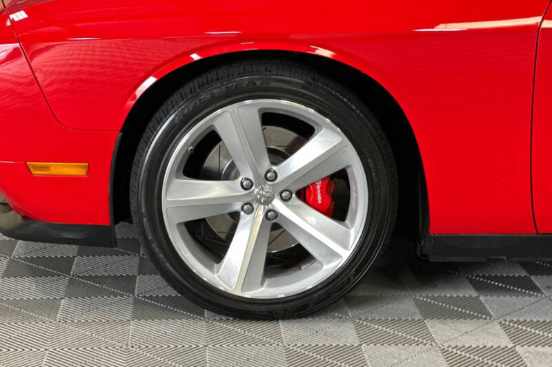 2009 Dodge Challenger SRT8