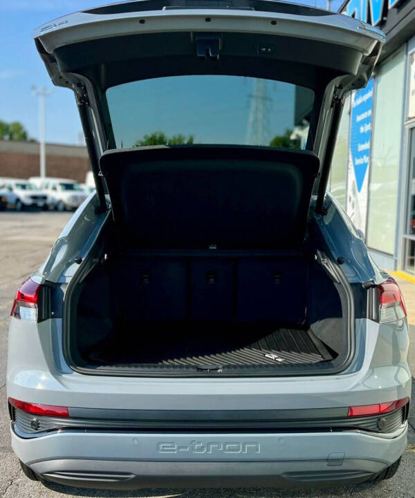 2024 Audi Q4 Sportback e-tron quattro Premium Plus 55