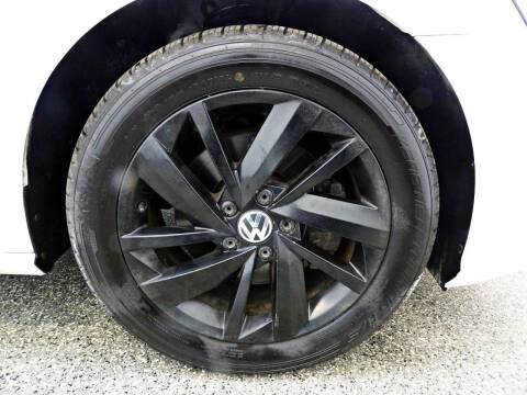 2018 Volkswagen Passat 2.0T SE