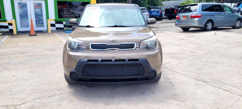 2016 Kia Soul null photo 2