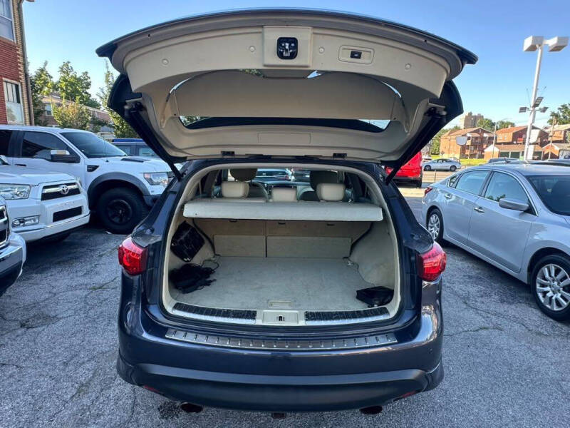 2011 Infiniti FX35