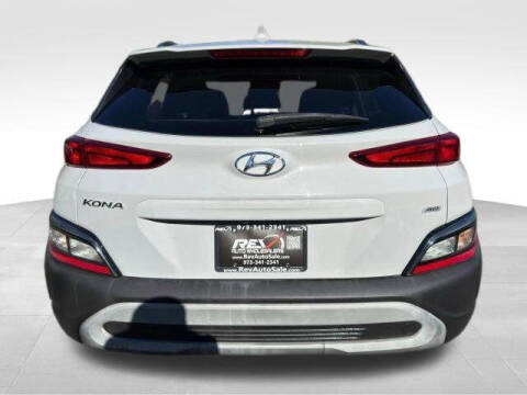 2022 Hyundai Kona SEL
