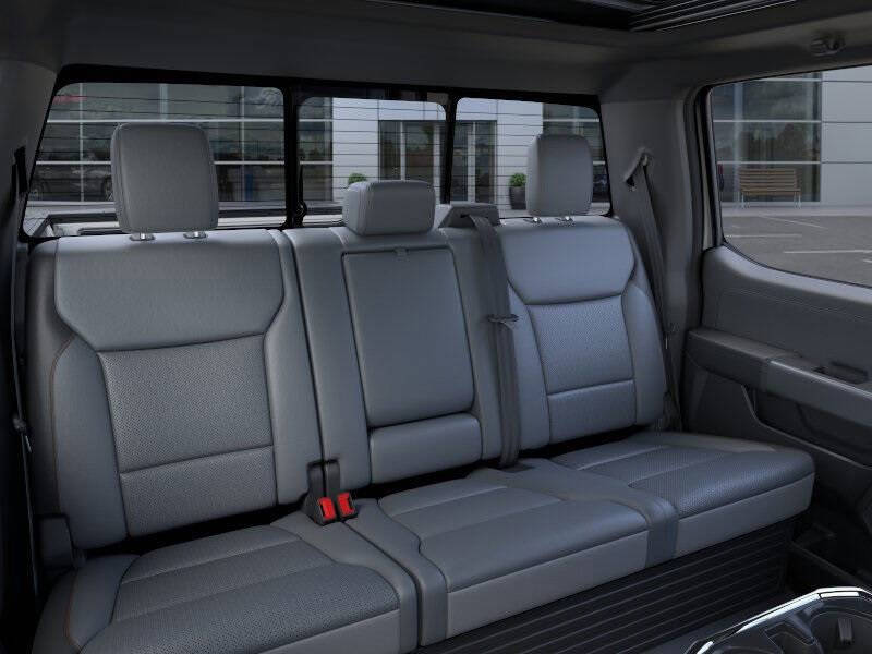 2025 Ford F-150 Lightning Lariat