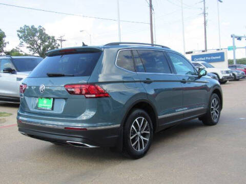 2020 Volkswagen Tiguan SE R-Line Black