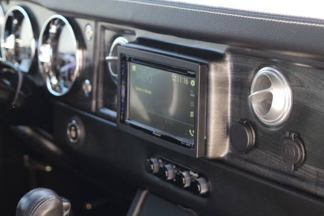 1987 Land Rover Defender