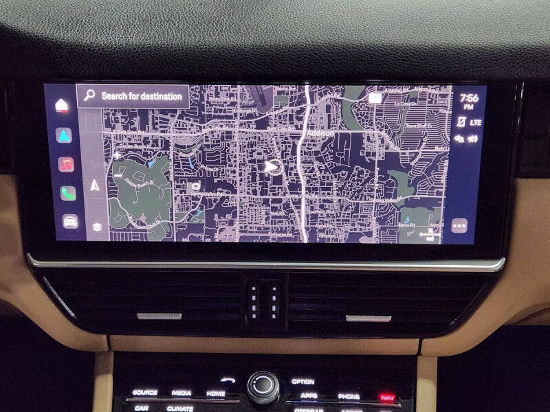 2023 Porsche Cayenne