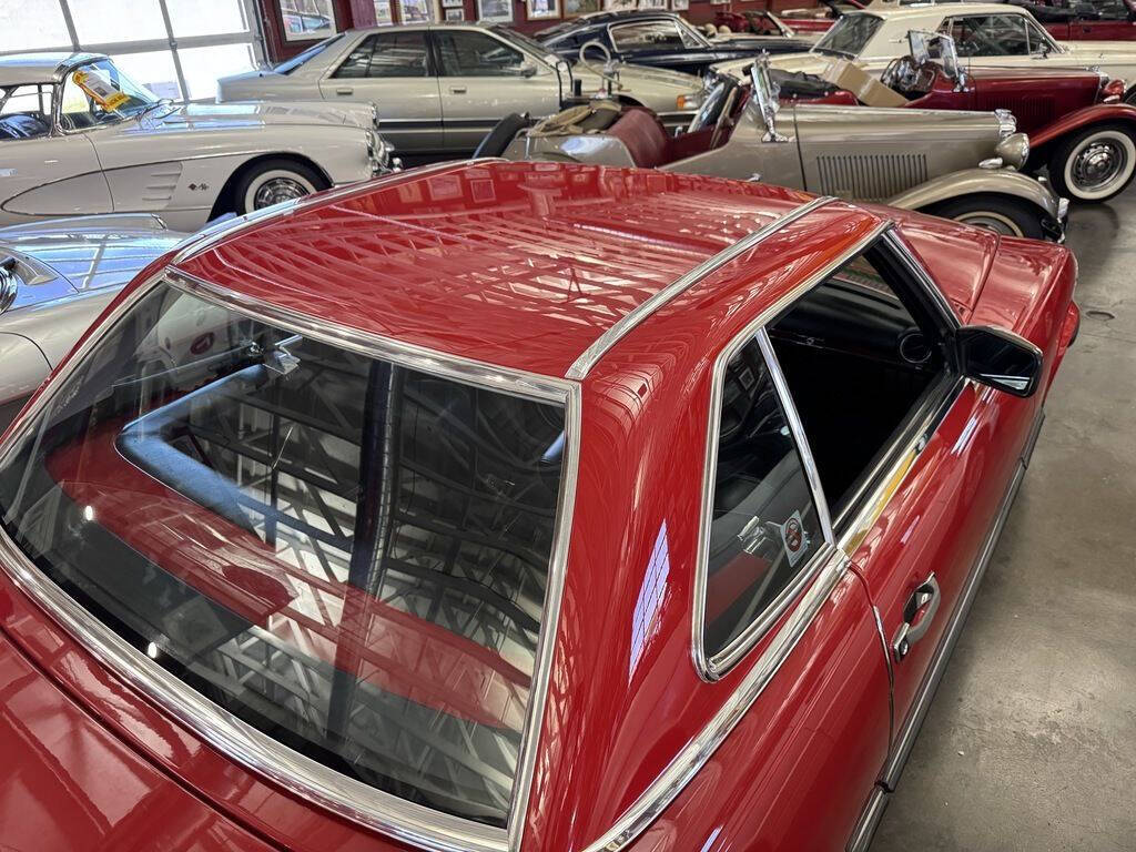 1989 Mercedes-Benz 560-Class 24