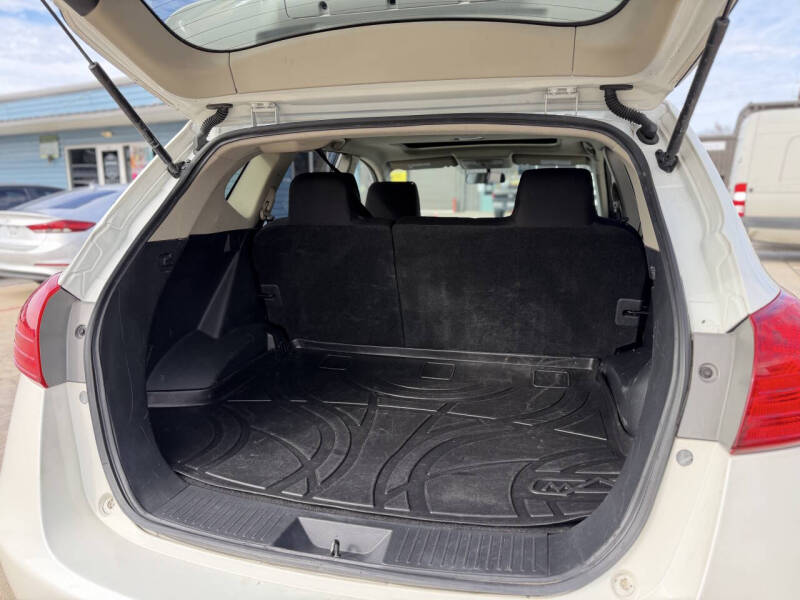 2013 Nissan Rogue SV