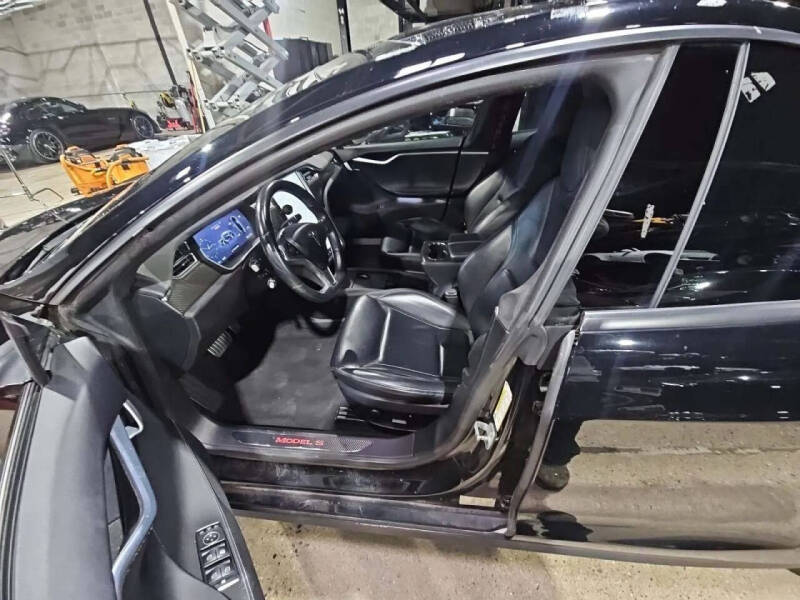 2014 Tesla Model S P85D