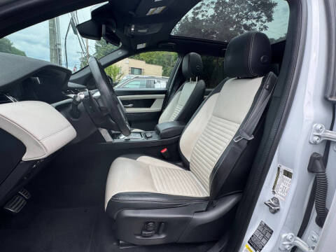 2020 Land Rover Discovery Sport P250 SE R-Dynamic