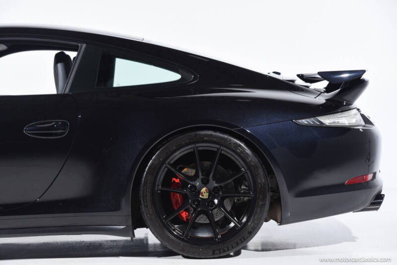 2016 Porsche 911 Carrera GTS