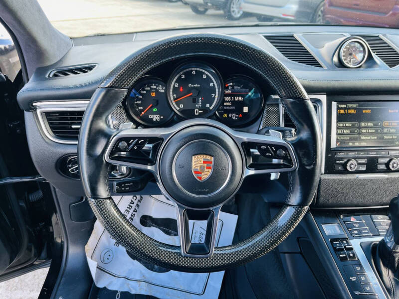 2015 Porsche Macan Turbo