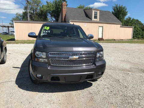 2010 Chevrolet Suburban for sale at Jerry & Menos Auto Sales in Belton MO